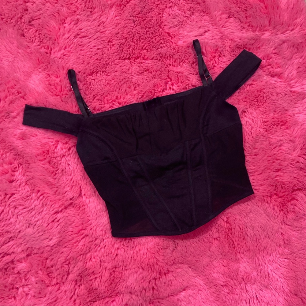 I AM GIA Black Corset Top - Picture 9 of 14